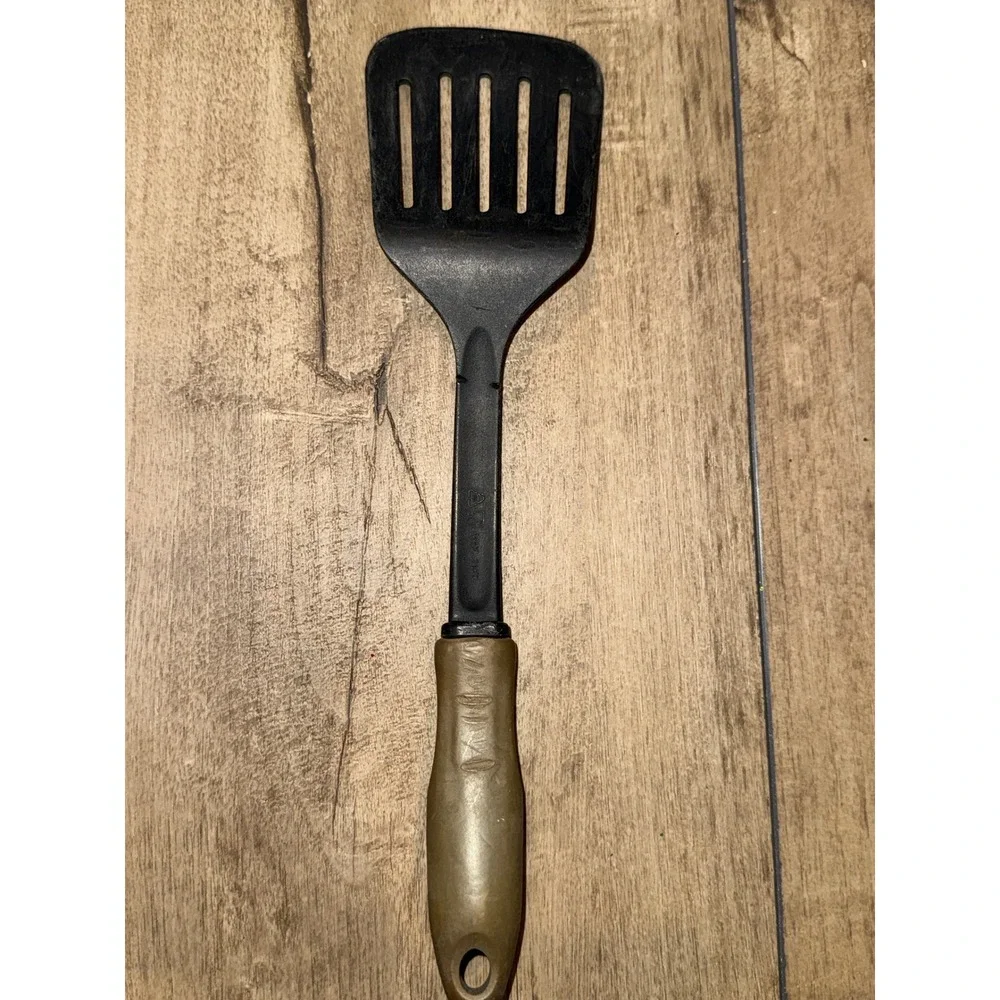 Kitchen Spatula Slotted Turner Black Handle Cooking Utensil silicone‎